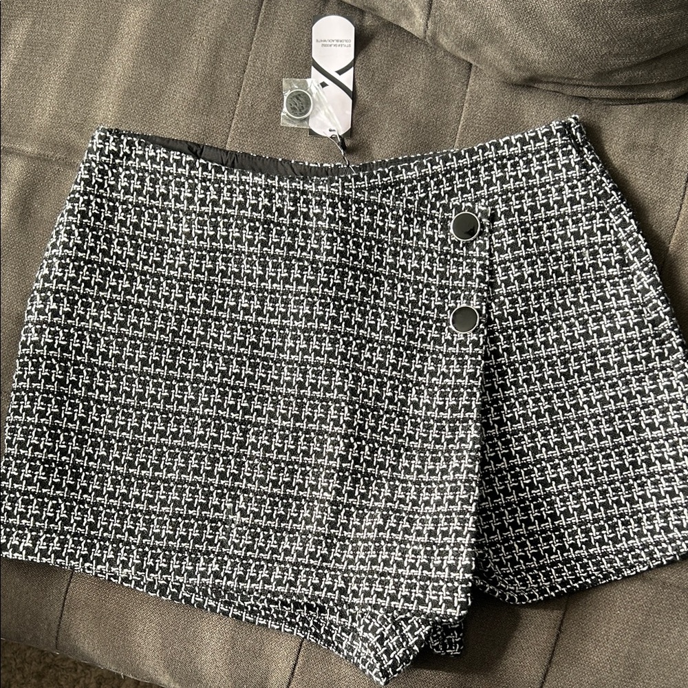 Stoosh Black and White Tweed Skort
